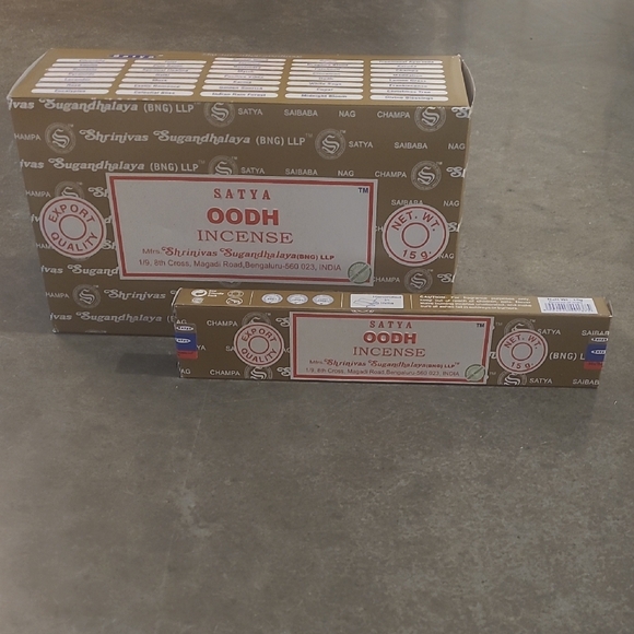 NWT SATYA OODH INCENSE 12 PACK HANDROLLED IN INDIA OUD - Picture 2 of 6